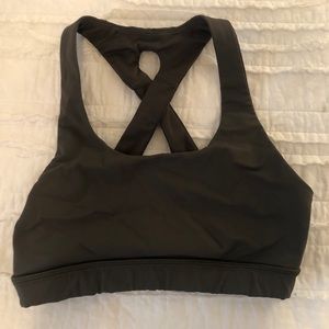 LuluLemon time to sweat bra size 4